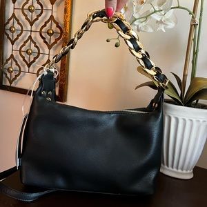 Wide chain satchel
